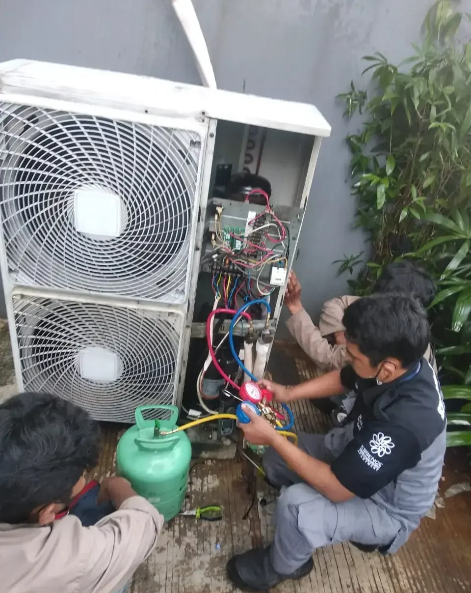 isi freon ac jakarta